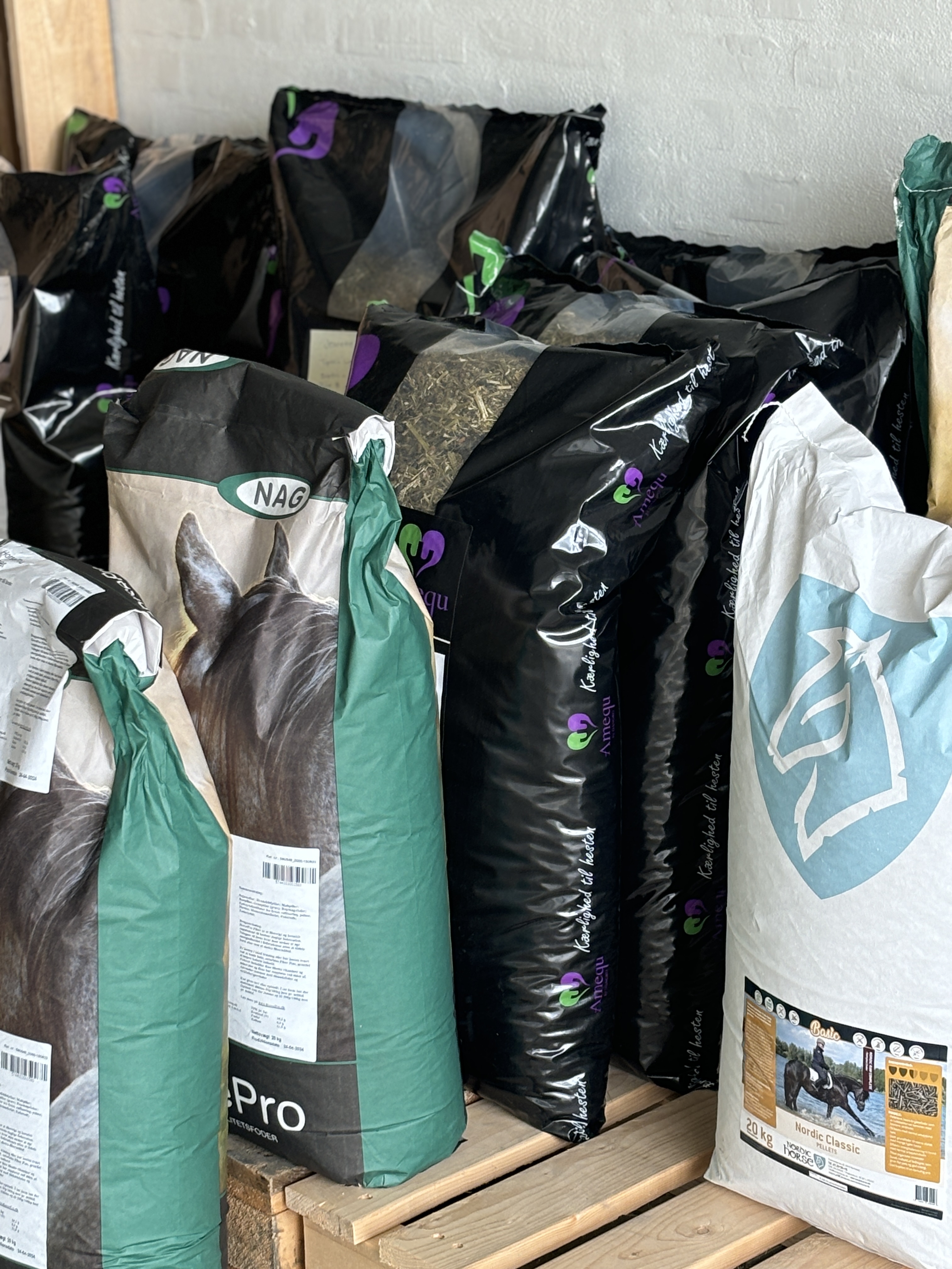 Stald, foder og tilskud