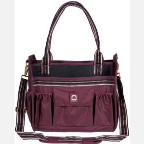 EQ Darcy Strigletaske - Wine