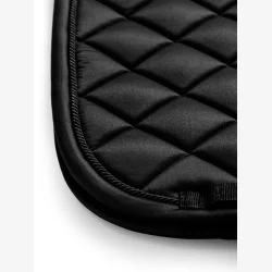 Equestrian Stockholm Dressur Sadelunderlag Line - Sort - FULL