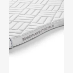 Equestrian Stockholm Spring Sadelunderlag - Modern White Perfection Silver
