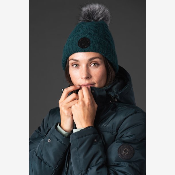 EQ Vasili Strikhue - Ponderosa Pine