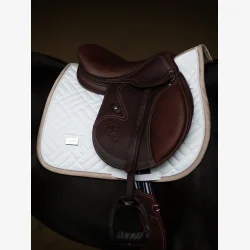 Equestrian Stockholm Spring Sadelunderlag - Modern White Sand