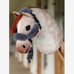 LeMieux Hobby Horse Plysgrime med tr�ktov
