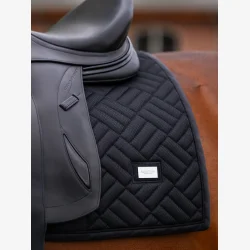 Equestrian Stockholm Dressur Sadelunderlag Modern Mesh - Sort - FULL