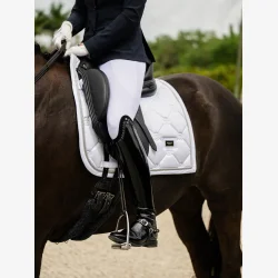 Equestrian Stockholm Dressur Sadelunderlag - White Perfection Silver